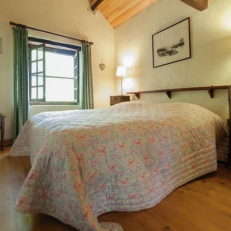 Cottage In Les Eyzies De Tayac Sireuil With Pool 메이랄 외부 사진