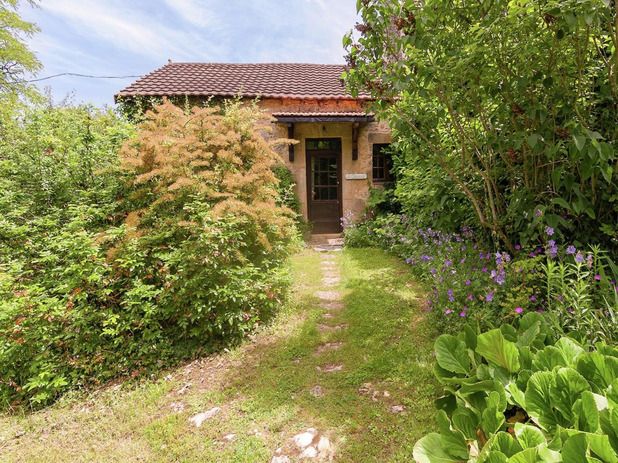 Cottage In Les Eyzies De Tayac Sireuil With Pool 메이랄 외부 사진