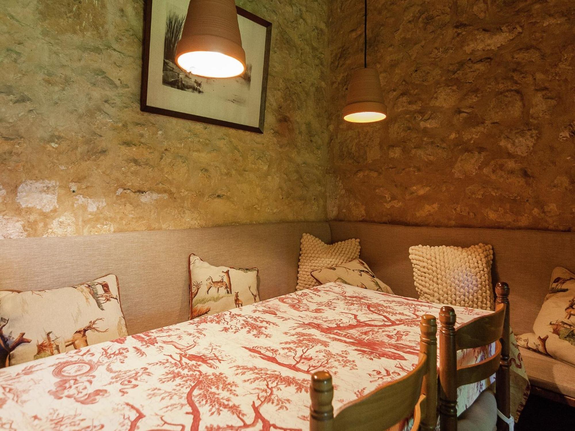 Cottage In Les Eyzies De Tayac Sireuil With Pool 메이랄 외부 사진